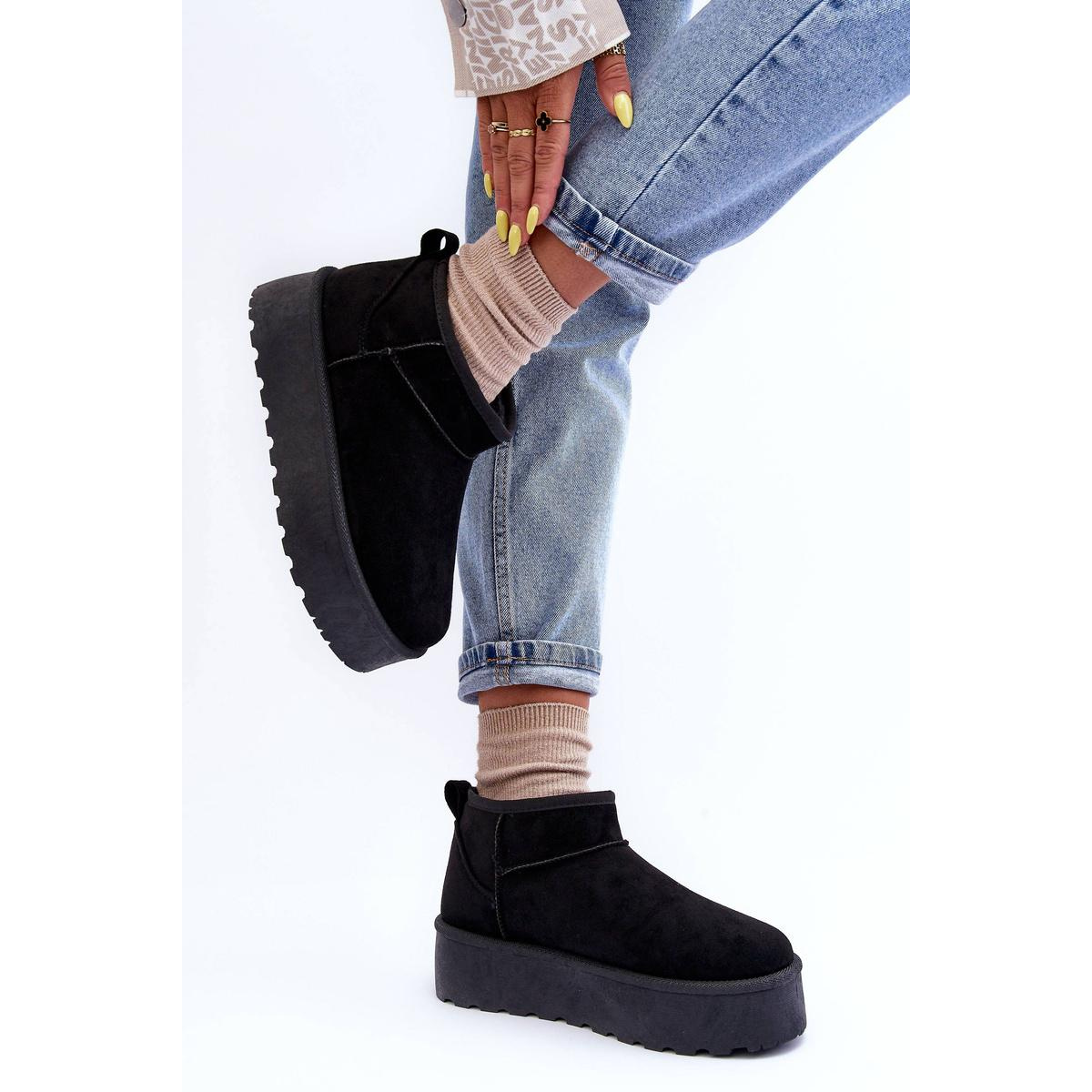 Suede Snow topánky na platforme Black Corcoran - Čierna