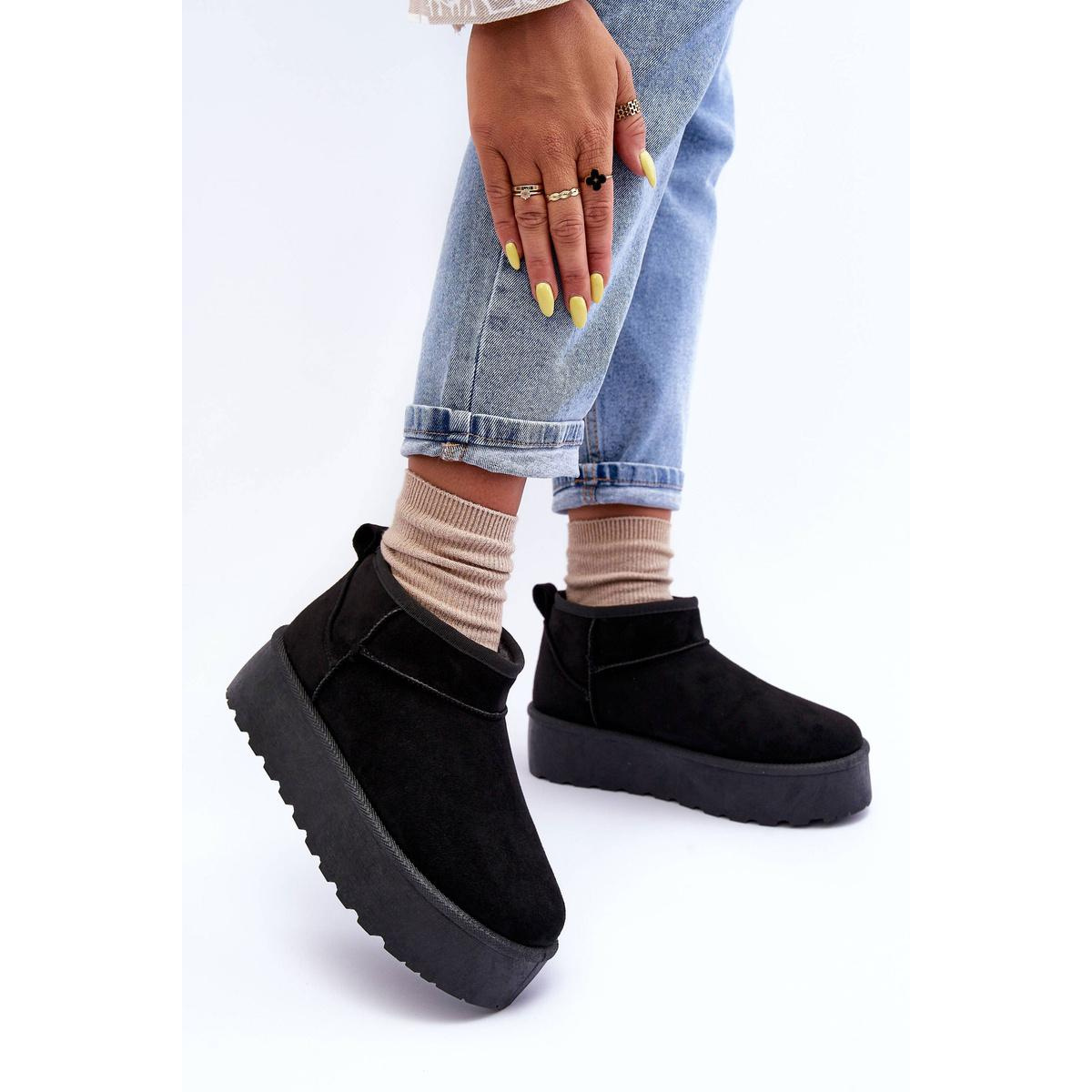 Suede Snow topánky na platforme Black Corcoran - Čierna