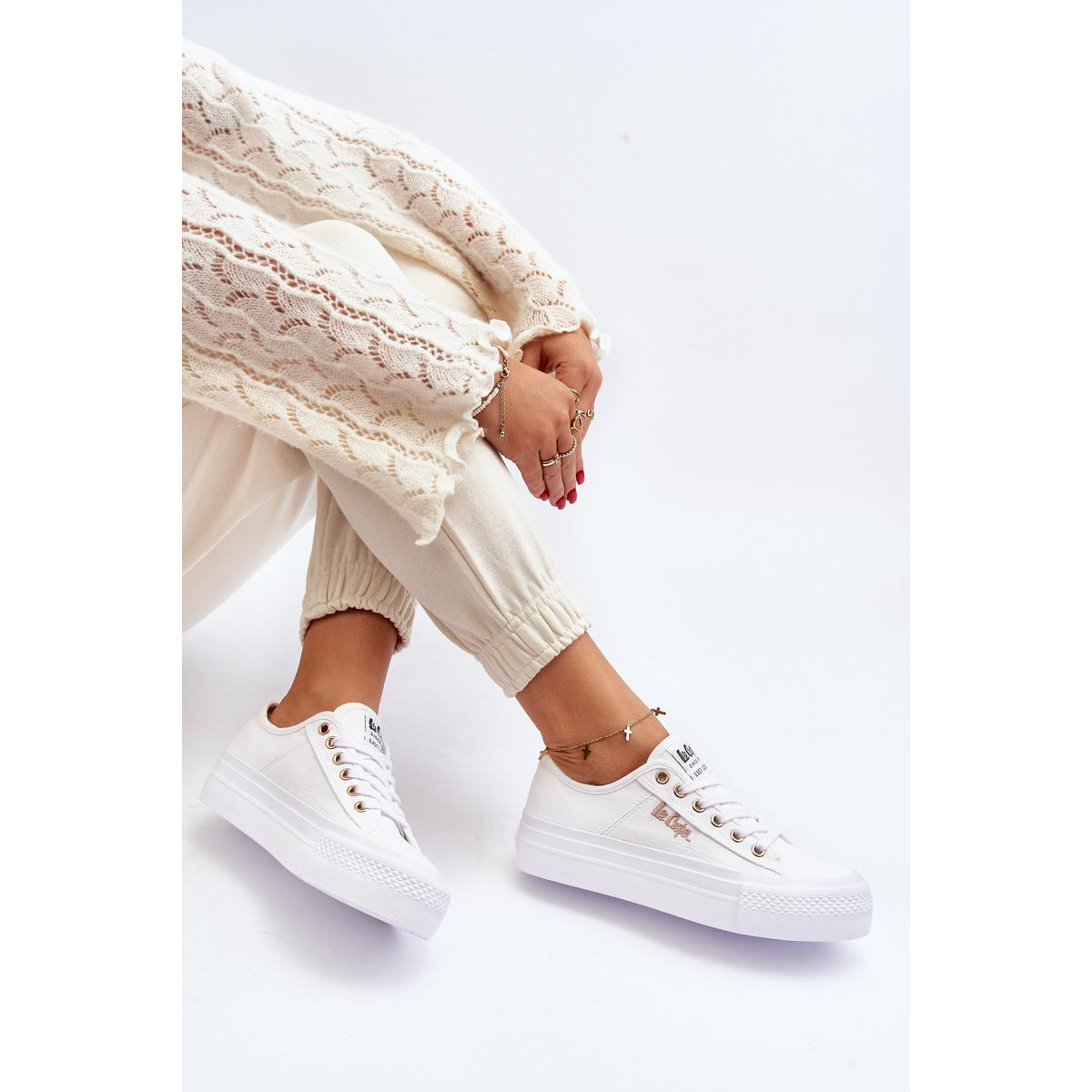 Biele Dámske Tenisky na Platforme Lee Cooper LCW-24-31-2725