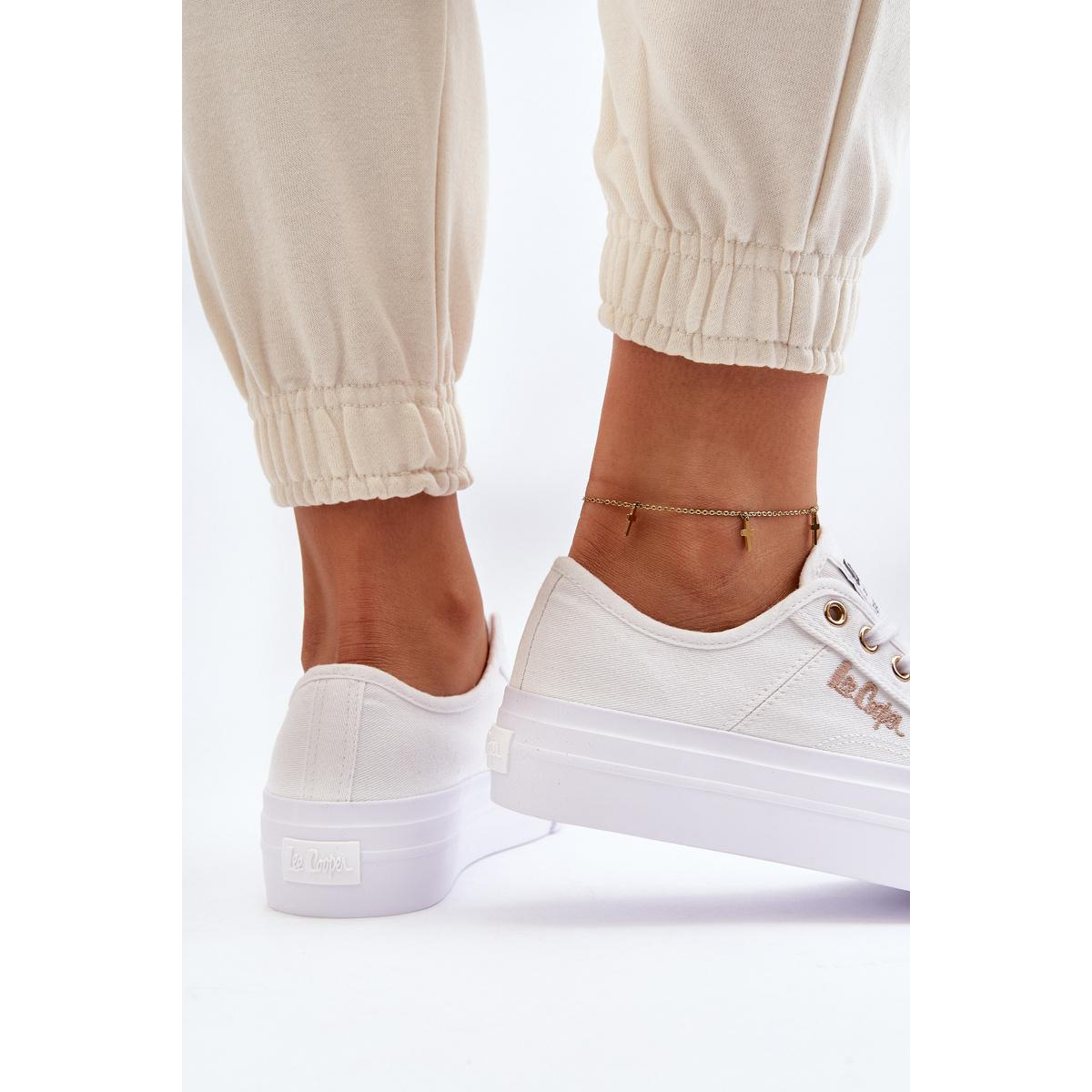 Biele Dámske Tenisky na Platforme Lee Cooper LCW-24-31-2725