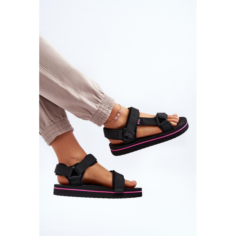 Dámske sandále na platforme Lee Cooper LCW-24-05-2751L Čierne - Čierna