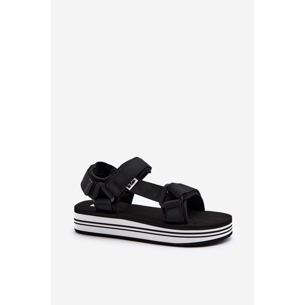 Dámske sandále na platforme Lee Cooper LCW-24-05-2753L Čierne - Čierna