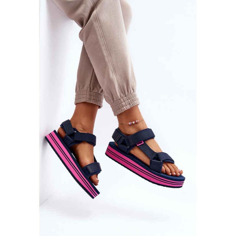 Dámske sandále na platforme Lee Cooper LCW-24-05-2753L Čierne - Modrá