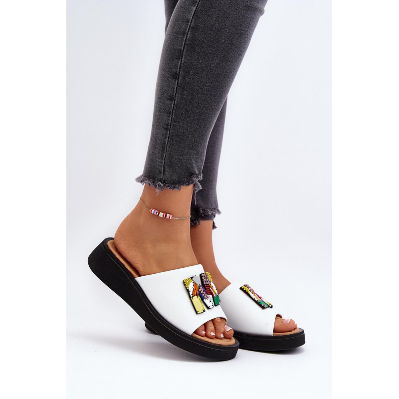 Dámska kožená platforma Flip -flops s dekoráciou béžová monroe - Biela