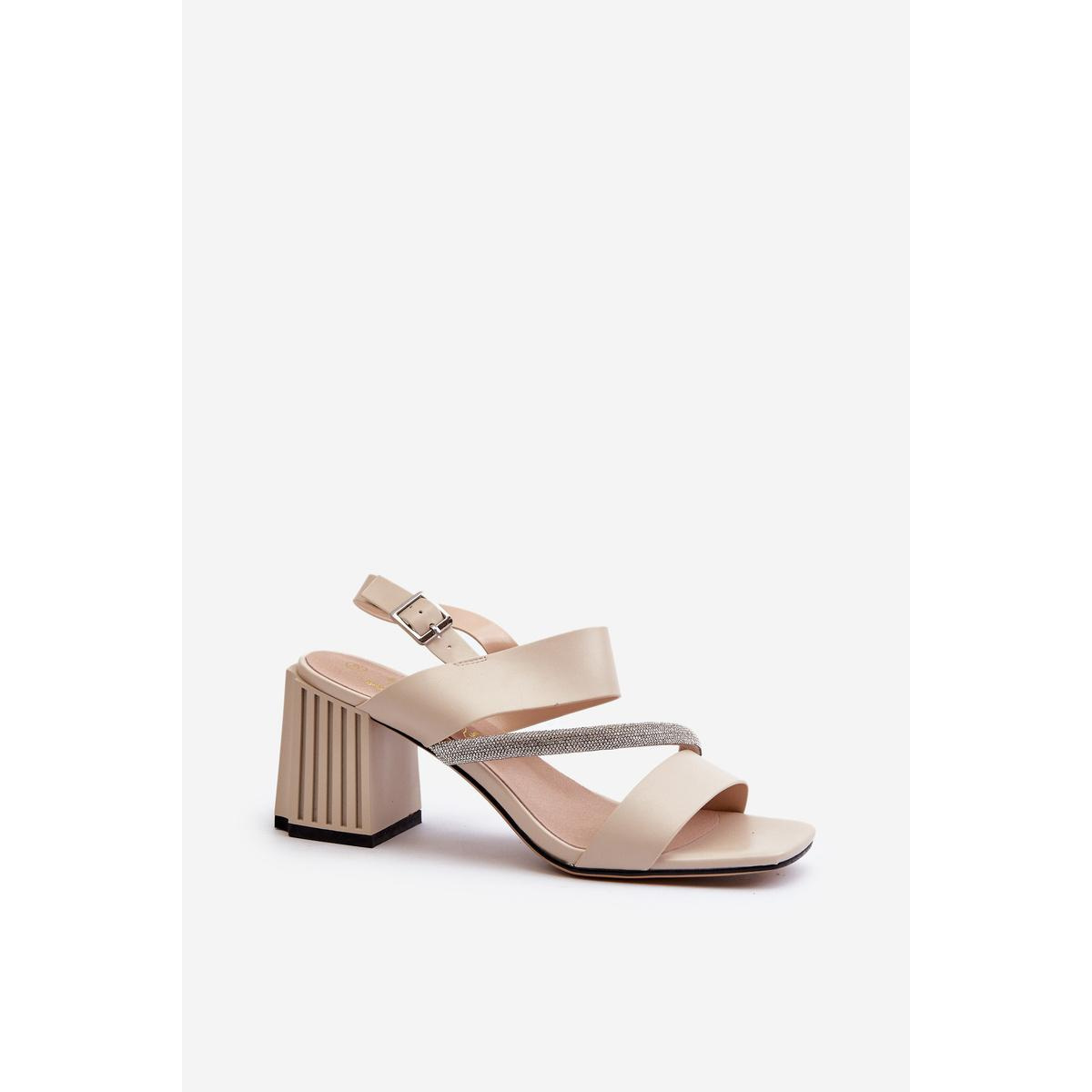 Dámske elegantné sandále na opätku béžové D&A MR38-549 - Béžová
