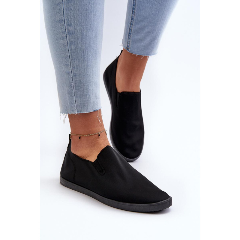 Dámske čierne tenisky Slip-On Lovinia - Čierna