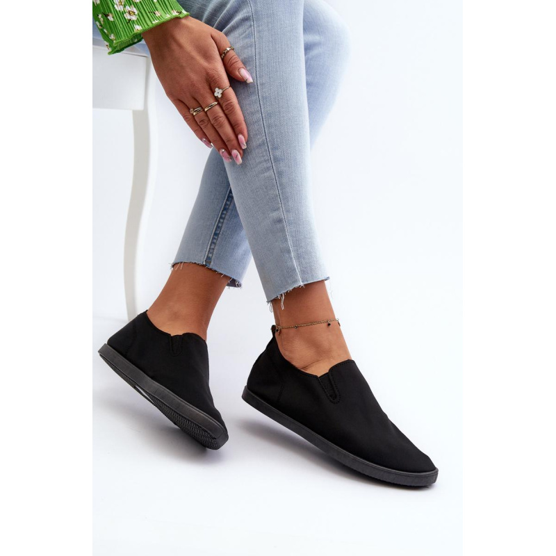 Dámske čierne tenisky Slip-On Lovinia - Čierna