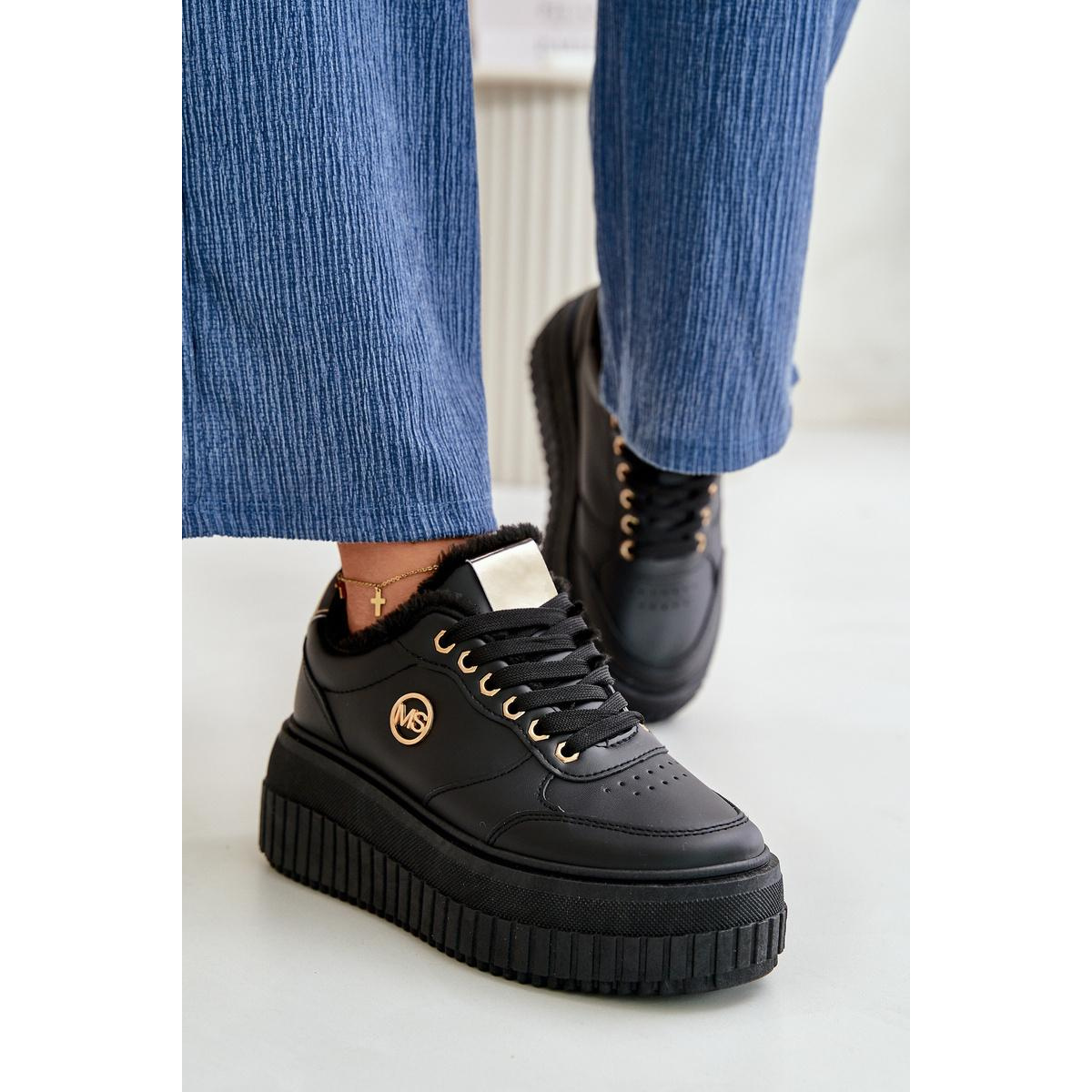 Sneakers Dámske Športové Topánky Zateplené Na Masívnej Podešvi Čierne Ardiela - Čierna
