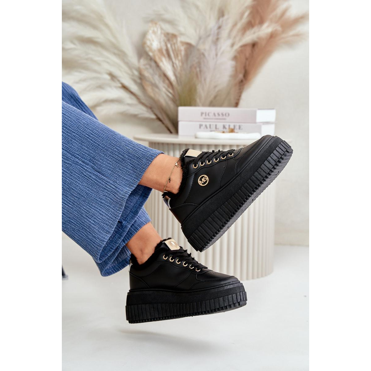 Sneakers Dámske Športové Topánky Zateplené Na Masívnej Podešvi Čierne Ardiela - Čierna