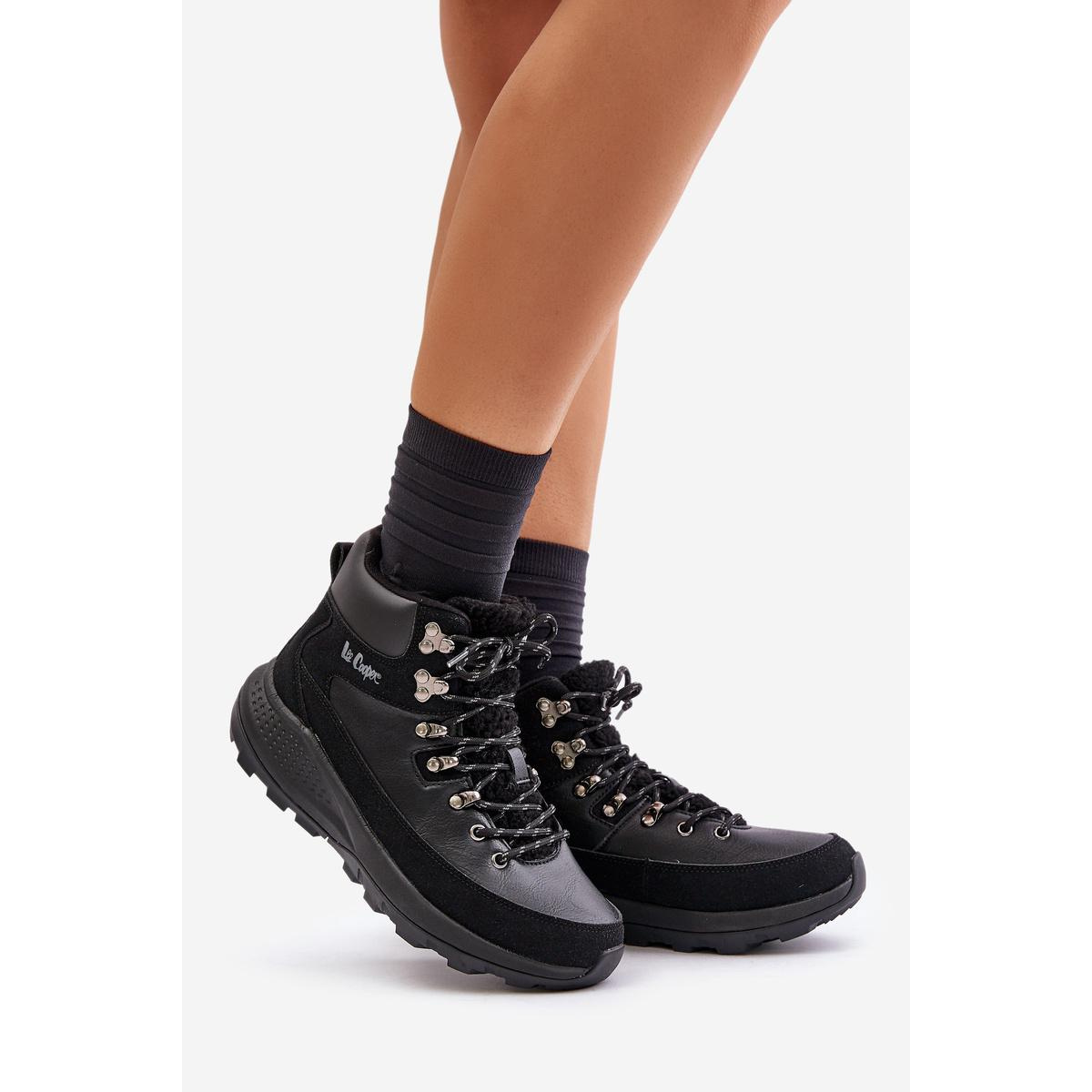 Dámske Ľahké Zipsové Čižmy Čierne Lee Cooper LCJ-24-03-3073