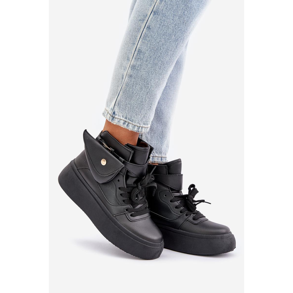 Vysoké sneakers s vreckom na platforme čierne Saramis - Čierna