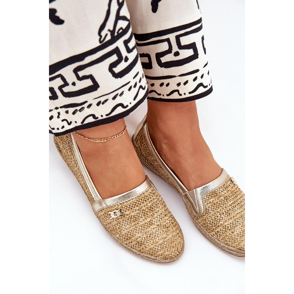 Elegantné Kožené Espadrilky S Pletením Béžovo-Zlaté Zazoo 10178 - Béžová