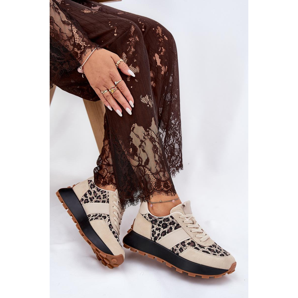 Zamatové Dámske Sneakers Na Platforme Panther Vinceza 66793 Béžové - Béžová