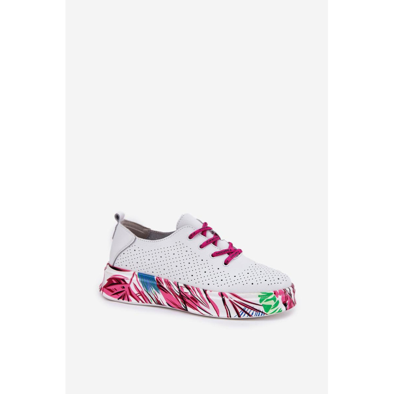 Dámske Kožené Sneakersy Na Vzorovanej Platforme Vinceza 88017 Biele