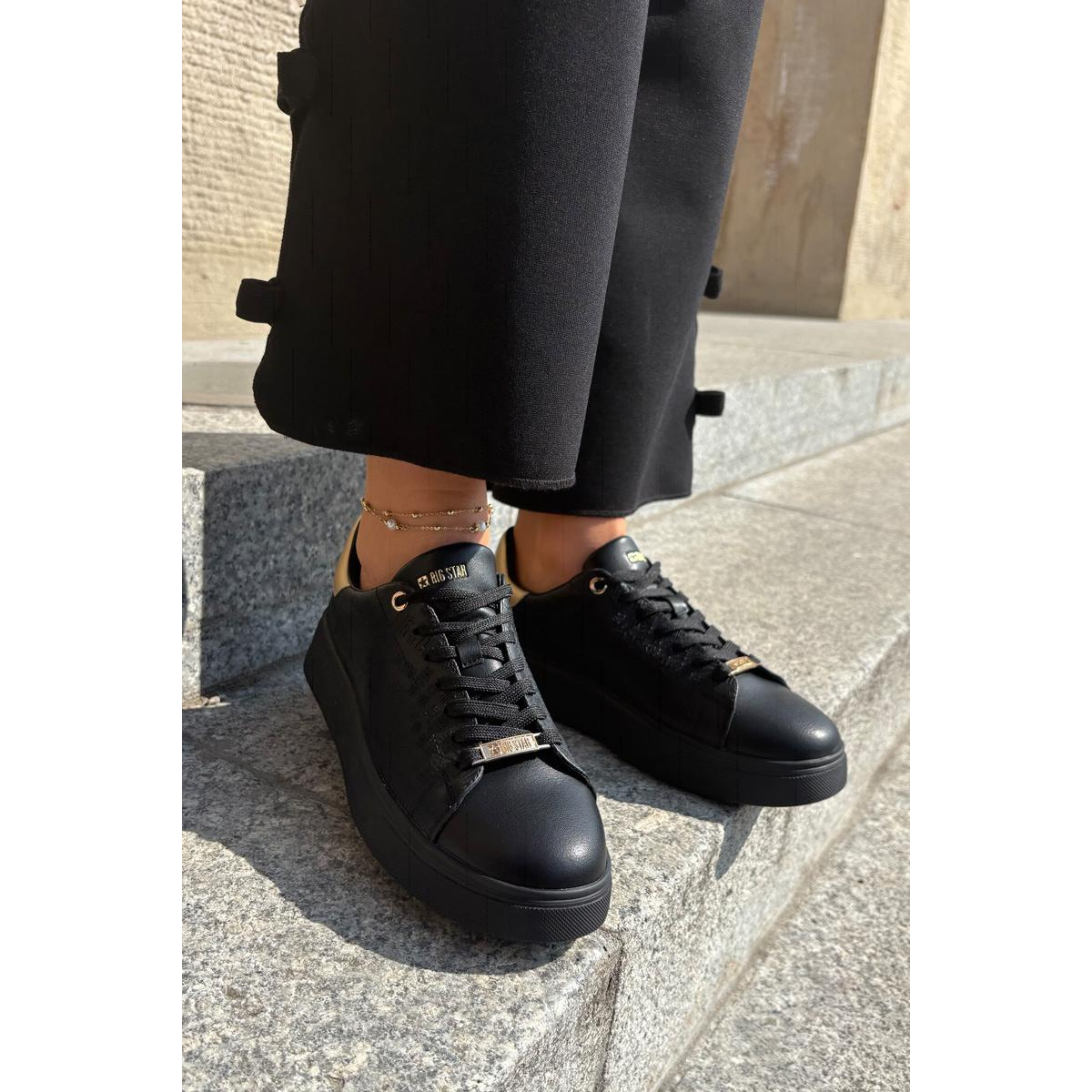 Dámske Sneakers Z Eko Kože Big Star RR274257 Čierne - Čierna