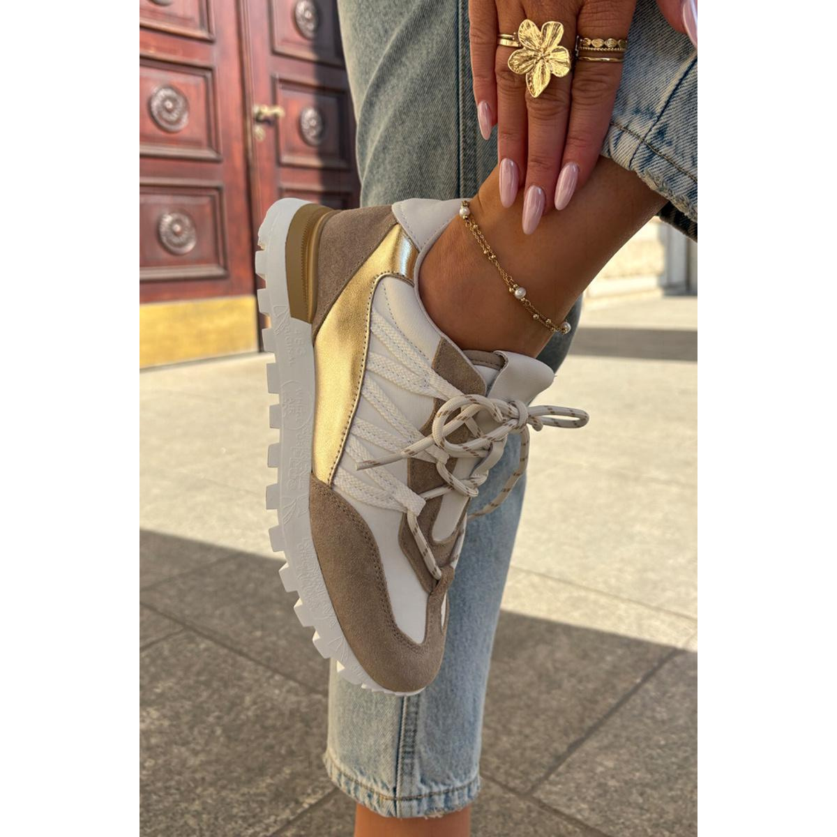 Kožené Polobotky Sneakers Dámske Artiker 56C1738 Béžovo-Zlaté - Zlatá || Béžová