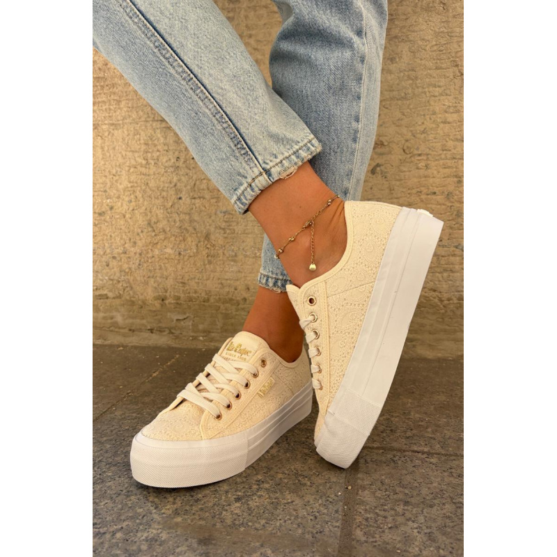 Dámske Tenisky S Čipkou Lee Cooper LCW-25-31-3440L Béžové - Béžová