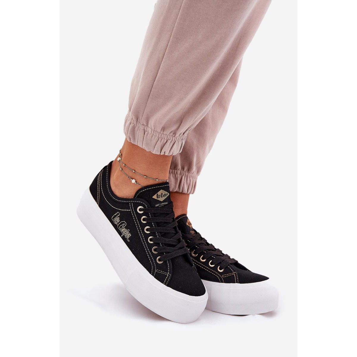 Dámske textilné tenisky na platforme Lee Cooper LCW-25-31-3431L čierne