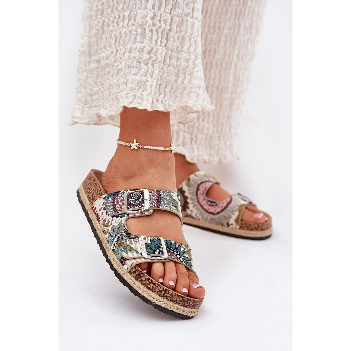 Vzory dámske papuče na korkovej platforme s prackami Lee Cooper LCW-25-35-3483L Viacfarebné - Viacfarebné