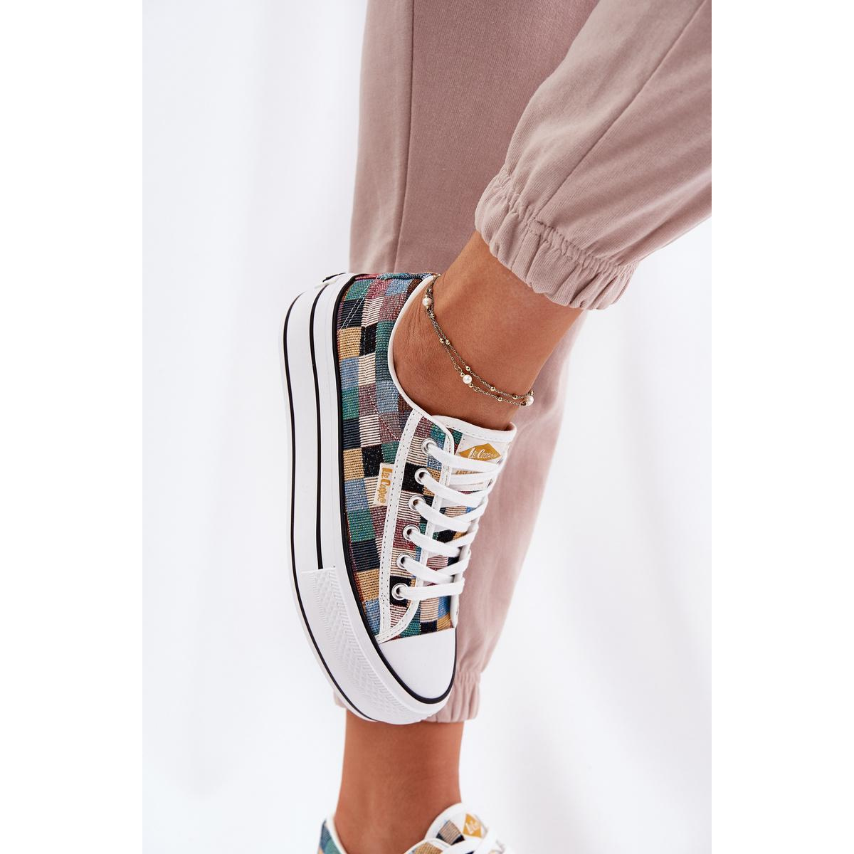 Vzorkované Dámske Tenisky Na Platforme Lee Cooper LCW-25-31-3441L Viacfarebné