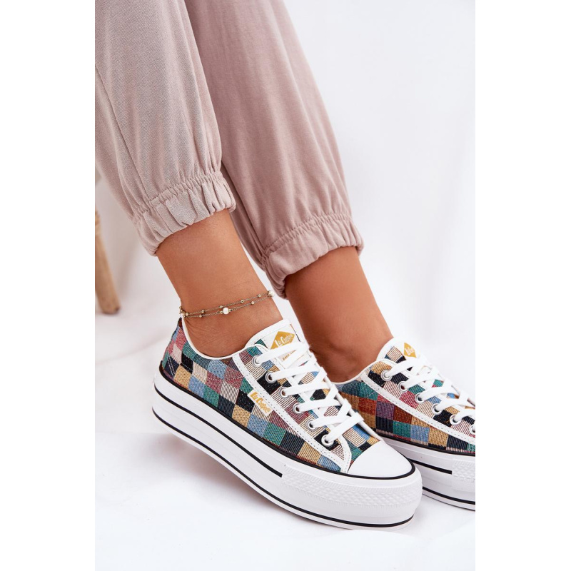 Vzorkované Dámske Tenisky Na Platforme Lee Cooper LCW-25-31-3441L Viacfarebné