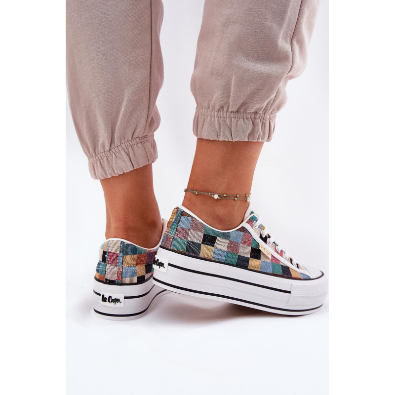 Vzorkované Dámske Tenisky Na Platforme Lee Cooper LCW-25-31-3441L Viacfarebné