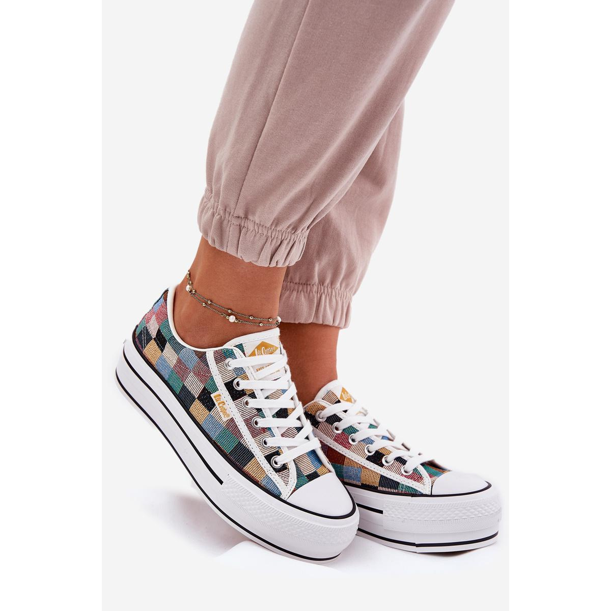 Vzorkované Dámske Tenisky Na Platforme Lee Cooper LCW-25-31-3441L Viacfarebné