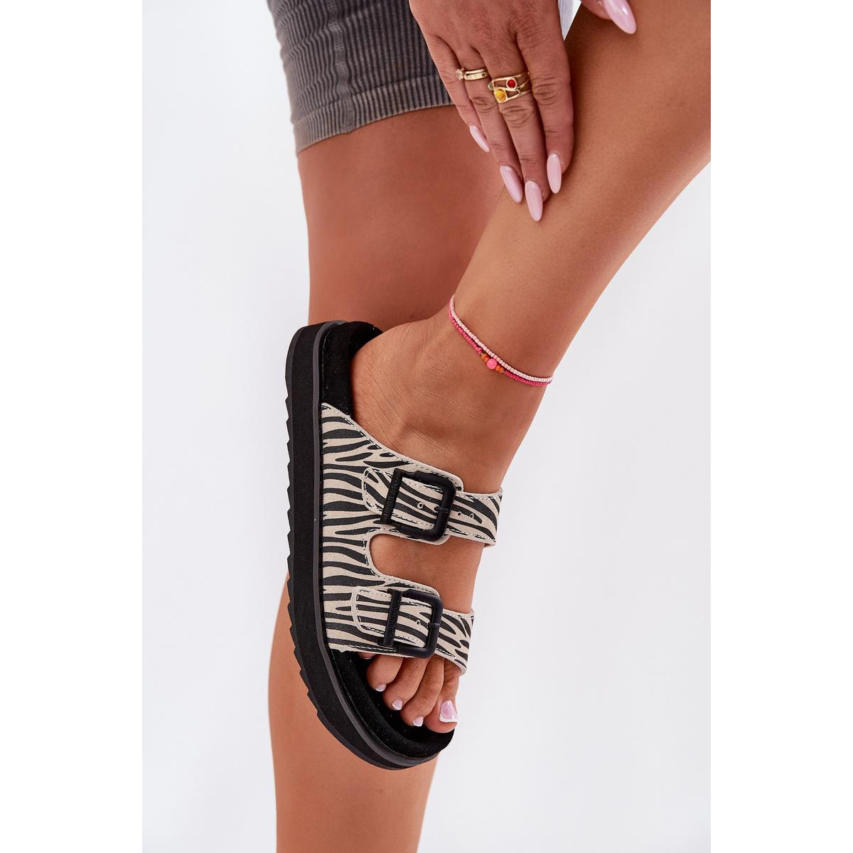 Semišové Dámske Sandały S Prackami D.Franklin DFSH405002 Zebra - Čierna || Béžová