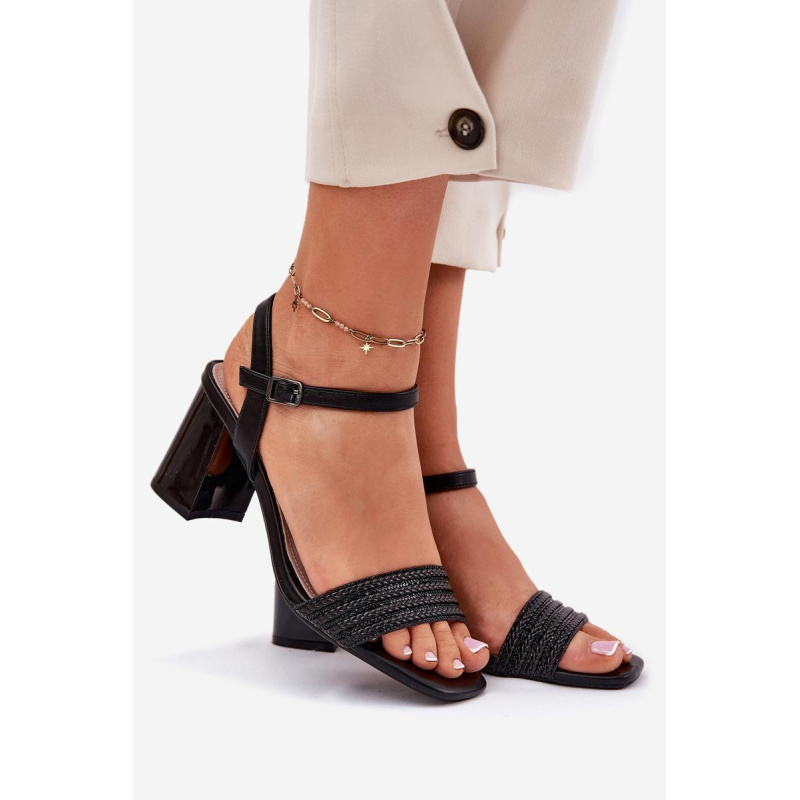 Dámske Sandále Na Opätku S Kryštálmi A Pletením 62228 Čierne Vinceza - Čierna