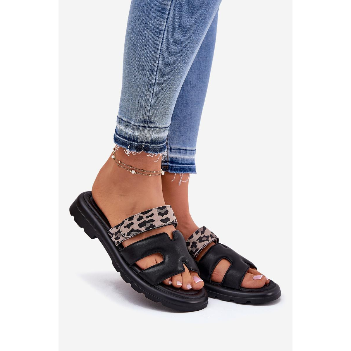 Kožené Dámske Sandále S Pásikom Leopard Vinceza 66769 Čierne - Čierna