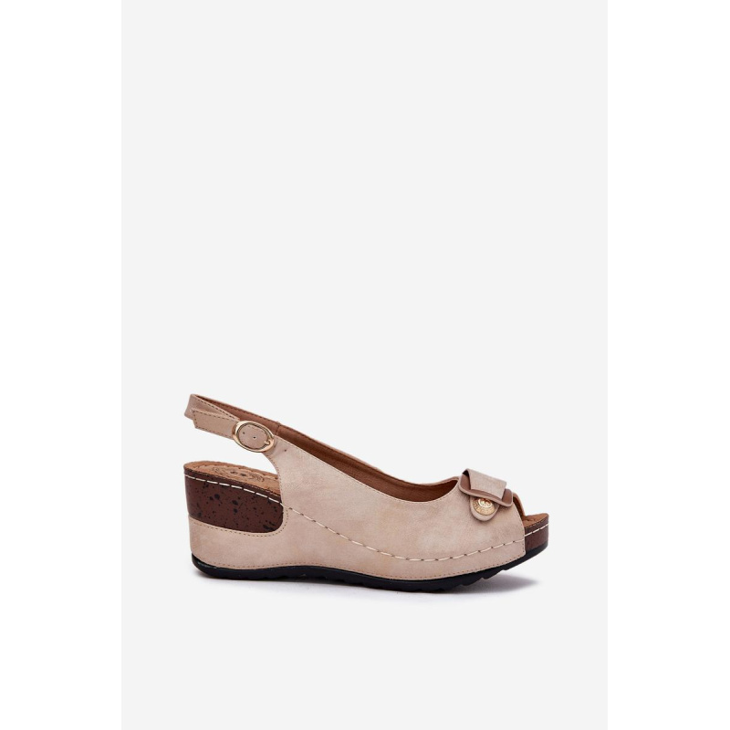 Dámske Ľahké Sandále Na Klíne Comfort Shoes Béžovo-Zlaté Efravia - Zlatá