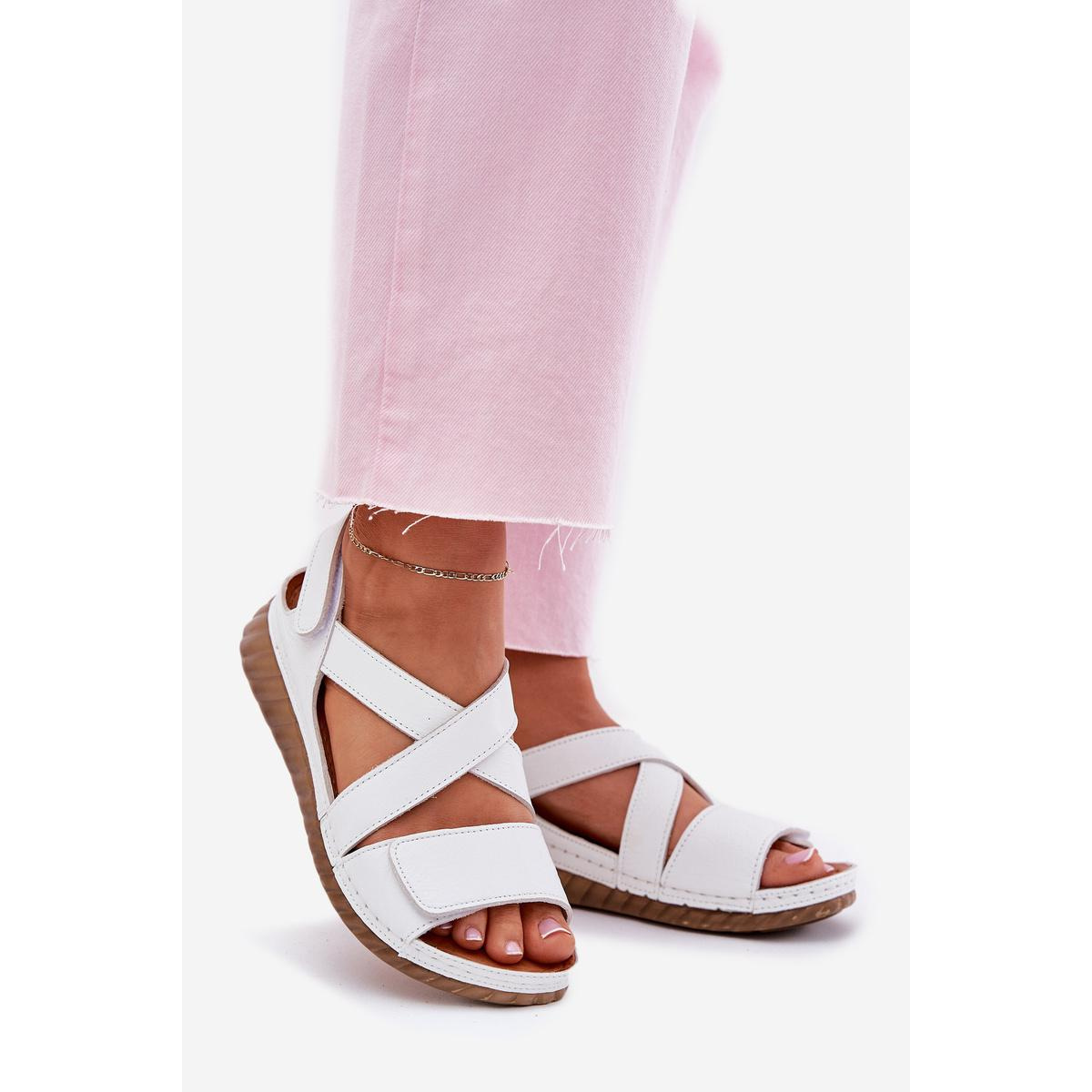 Dámske Kožené Sandále Na Suchý Zips Maciejka L6848-11 Bielé - Biela