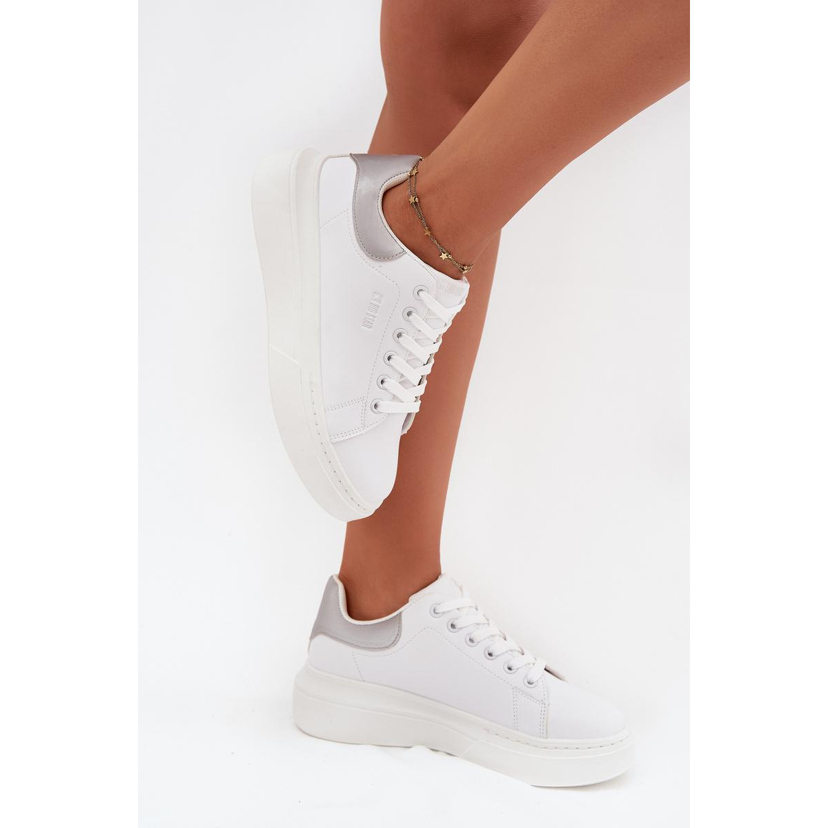 Dámske Tenisky Na Platforme Big Star SS274245 Bielo-Strieborné - Biela