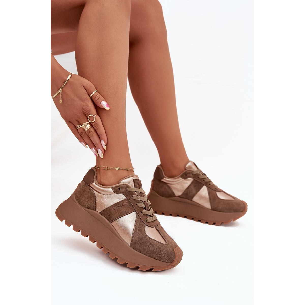 Dámske Zateplené Sneakersy Na Platforme Big Star OO274A218 HI-POLY SYSTEM Hnedé - Odtiene hnedej a béžovej