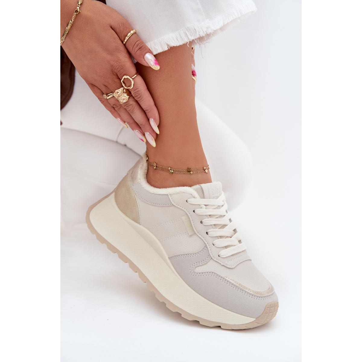 Zateplené dámske sneakersy na platforme Big Star SS274008 HI-POLY SYSTEM svetlo béžové - Biela