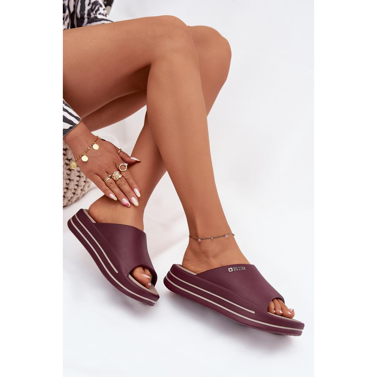 Dámske Sandále Na Platforme Big Star SS274425 Bordová - Odtiene červenej