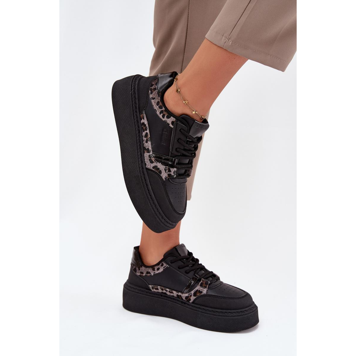 Dámske Sneakers Na Platforme Big Star SS274358 Leopardie Čierne - Čierna