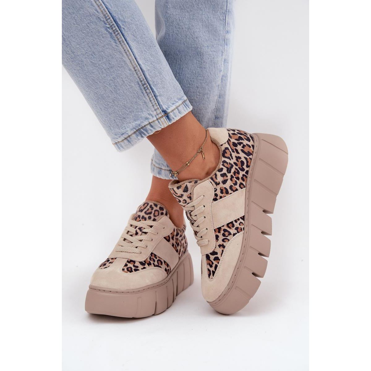 Semišové zateplené dámske tenisky na masívnej platforme Vinceza 66841 Leopard béžové - Béžová