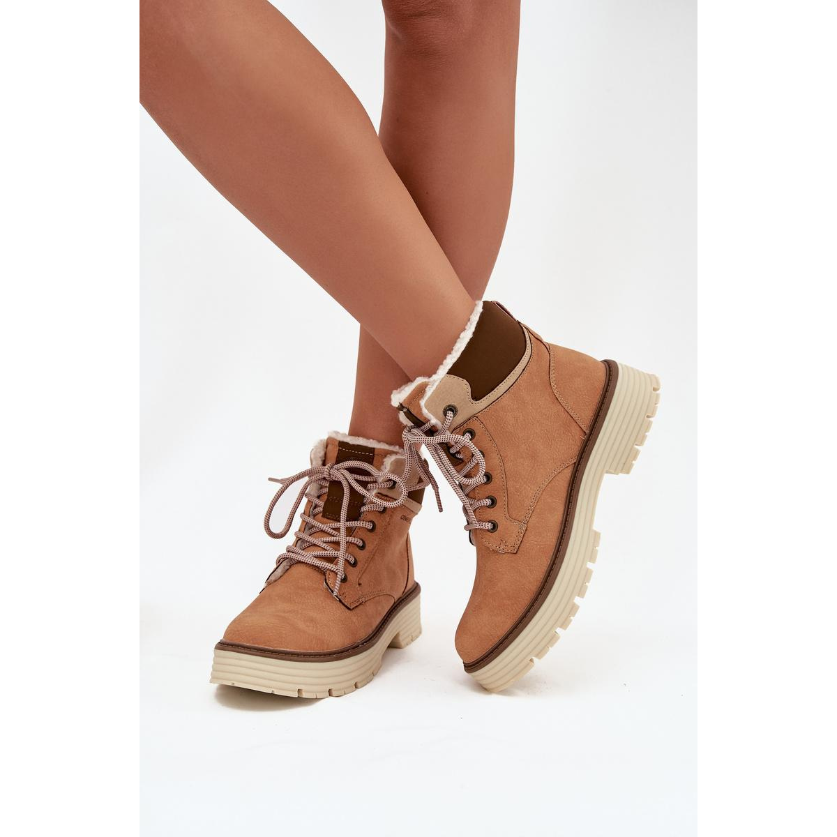 Izolované dámske traperky O'NEILL BENICIA WOMEN HIGH Camel