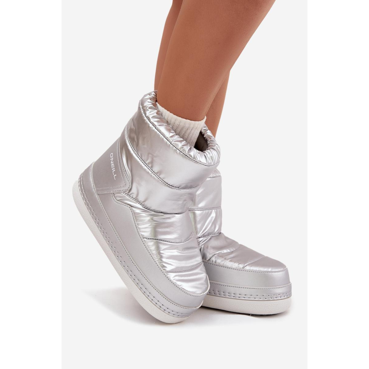 Dámske snehule O'NEILL LISA CHELSEA WOMEN MID 90253013.01T Strieborné - Srebrny