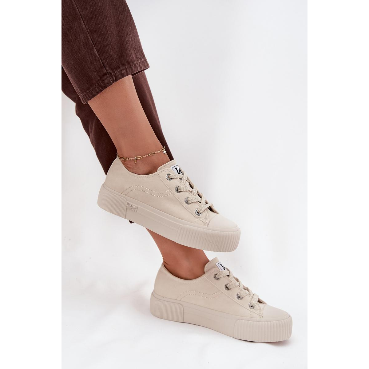 Dámske tenisky na platforme LEE ISLA C WOMEN LOW 50253001.35E Béžové - Béžová