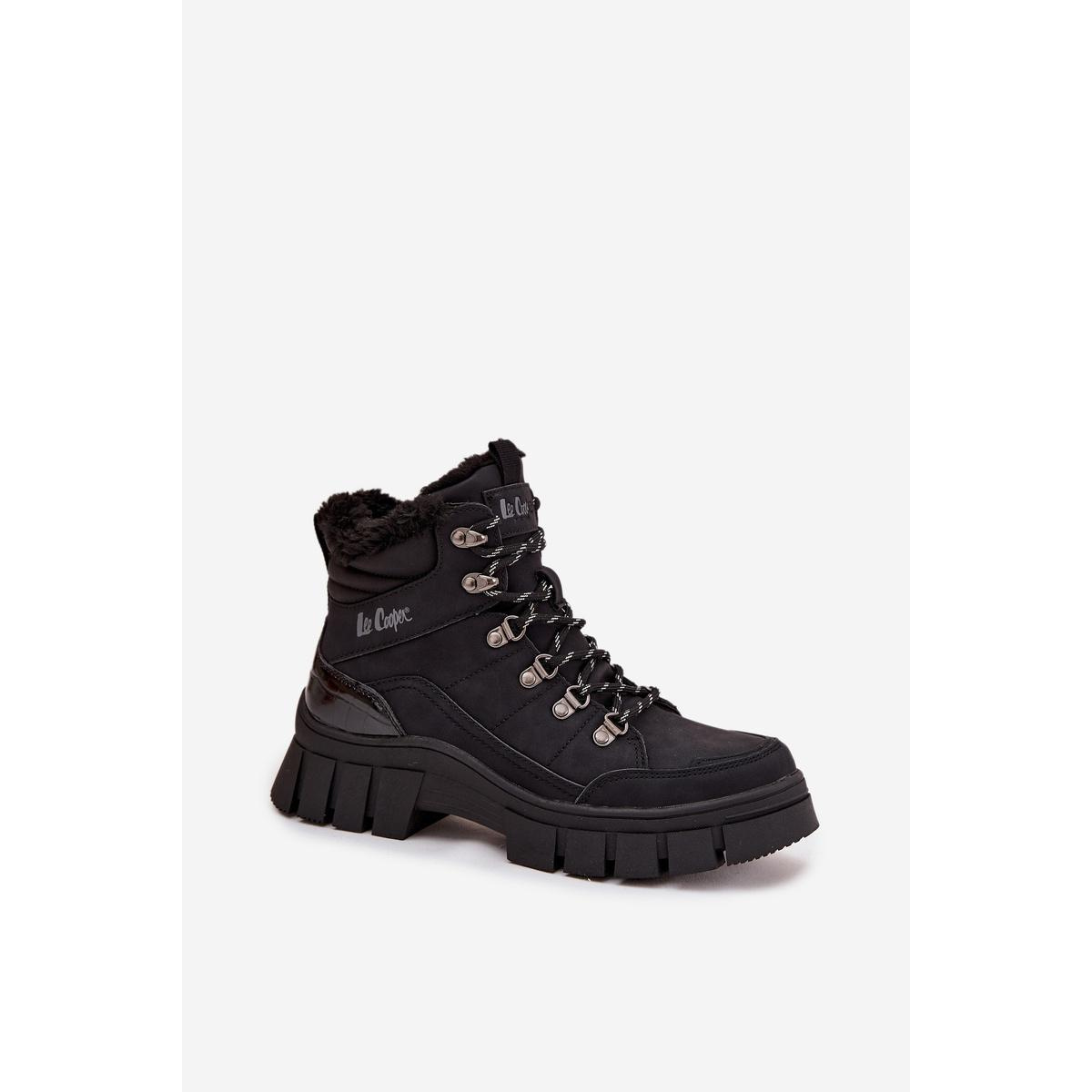 Zateplené dámske trapery Lee Cooper LCJ-25-31-3911 Čierne - Čierna